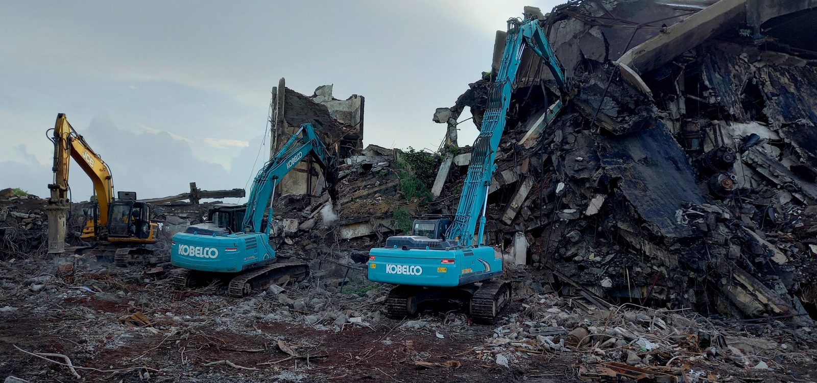 Top demolition contractors in Mumbai